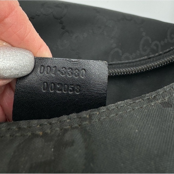 Gucci-Authentic-Canvas Hobo with Monogram GG logo - Double Pocket - Picture 14 of 15